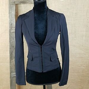 Celyn b. women 4us/40 Italian fitted jacket hooks